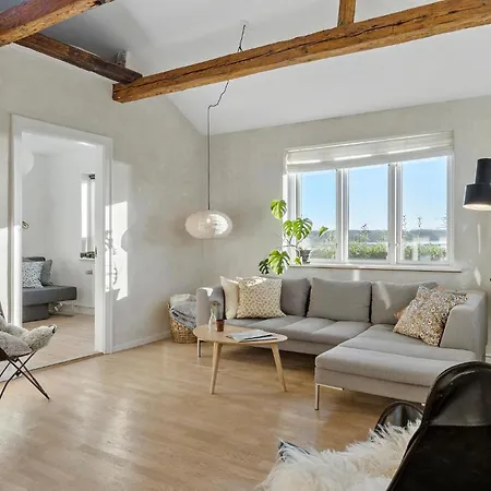 3 Bedroom Cozy In Casa de Férias Nibe