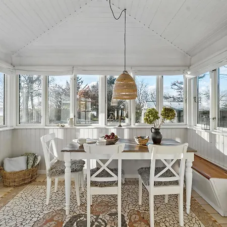 3 Bedroom Cozy In Nibe