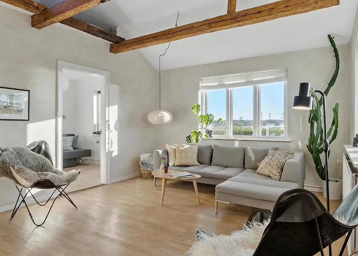 3 Bedroom Cozy In Дом отдыха Nibe